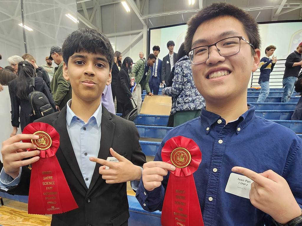 Ribbons Galore for TR Students at JSSF